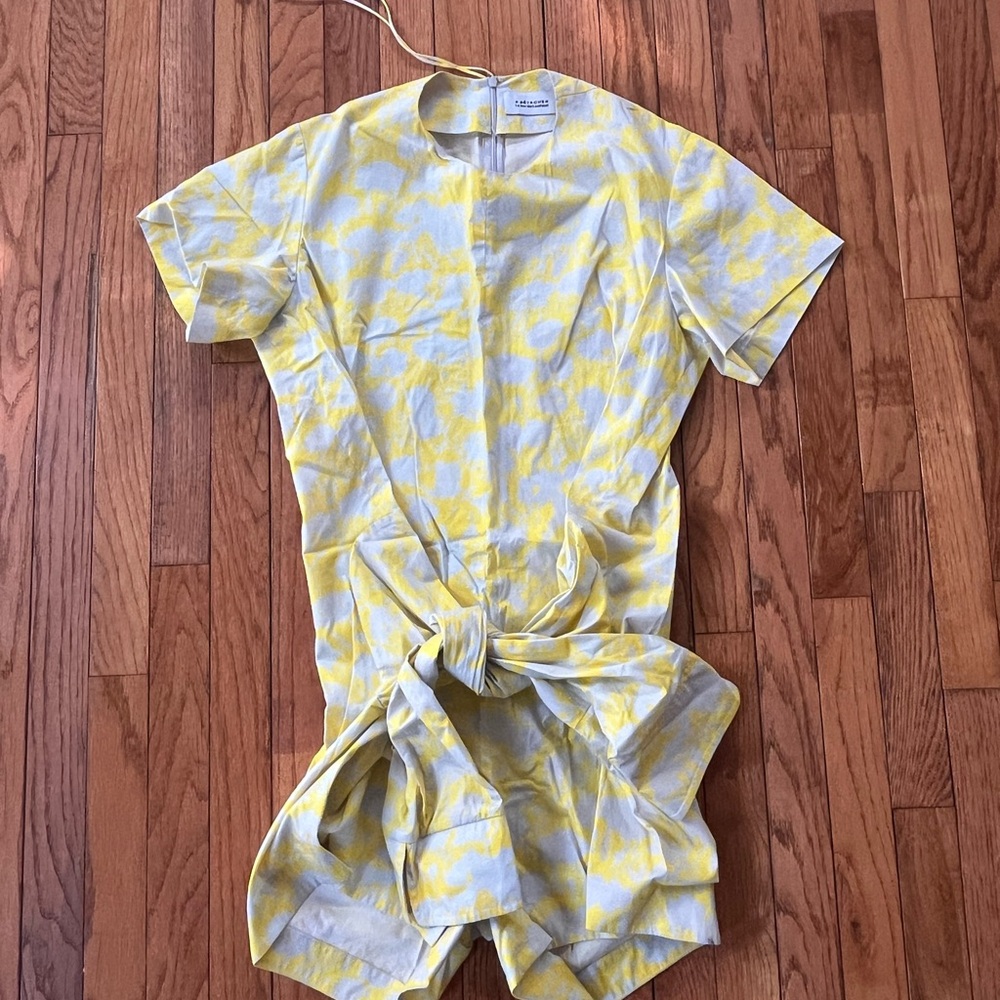 A Détacher Yellow & Grey Abstract Tie-Waist Jumpsuit - Size 6